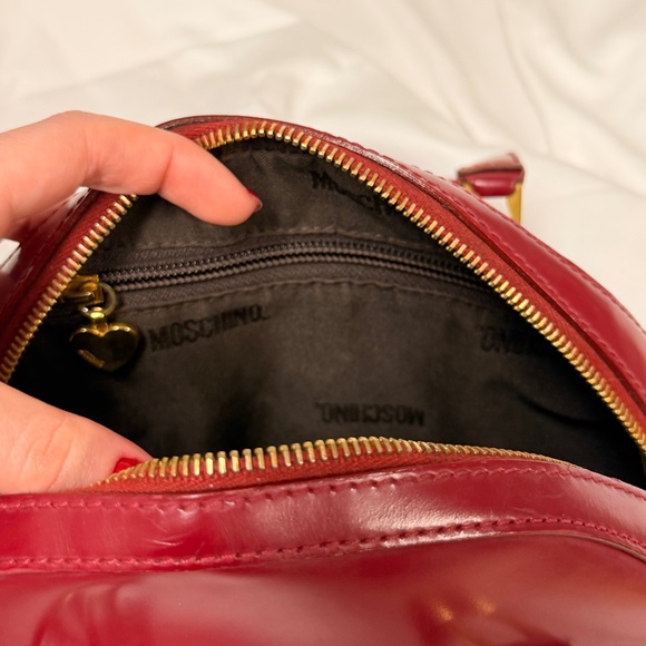 Moschino Redwall Bordeaux Red Wine Patent Leather Top Handle Bag - Picture 10 of 15